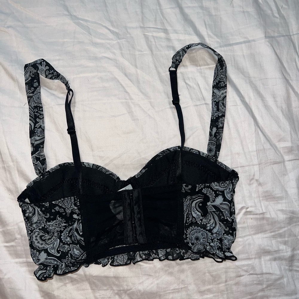Forever 21 Black & White Bandana Print Bralette Size S - Picture 7 of 11